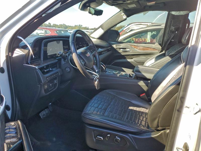 Фото 7 - CADILLAC ESCALADE