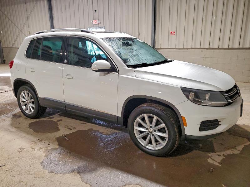 Фото 4 - VOLKSWAGEN TIGUAN