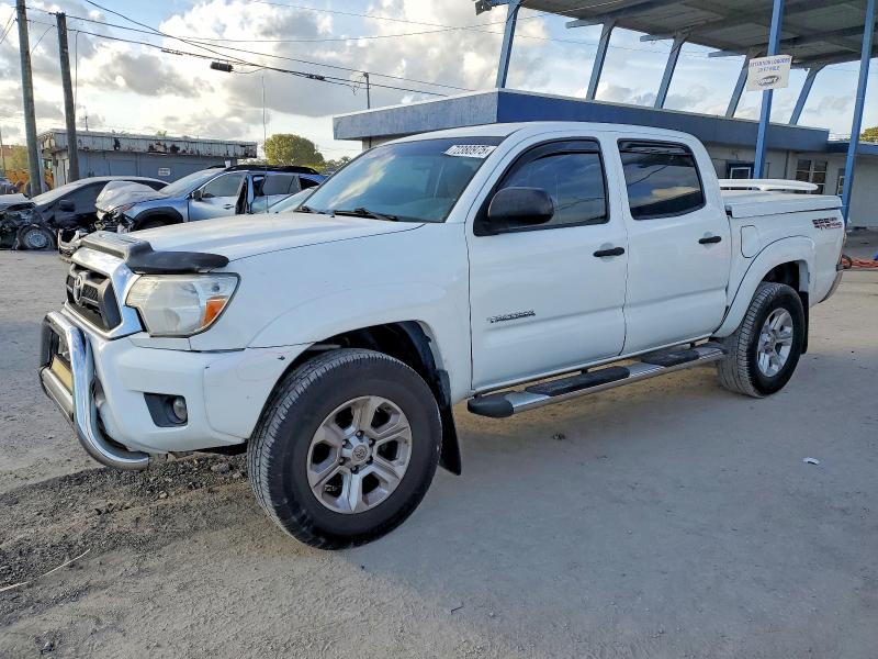 Фото 1 - TOYOTA TACOMA
