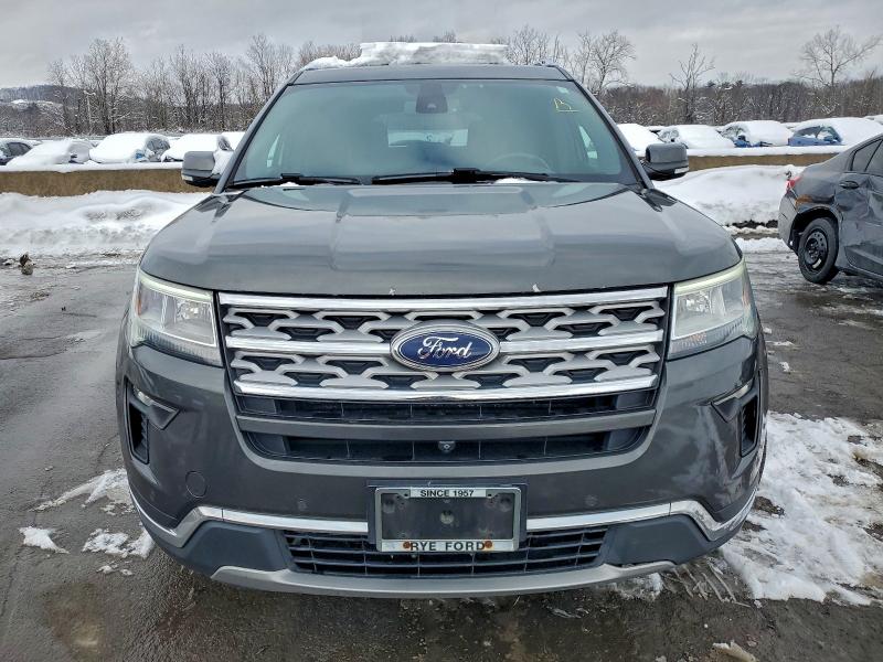 Фото 5 - FORD EXPLORER