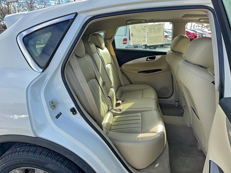 Фото 6 - INFINITI QX50