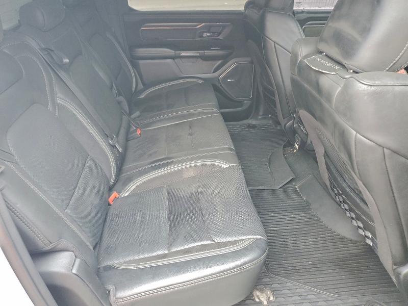 Фото 10 - RAM 1500