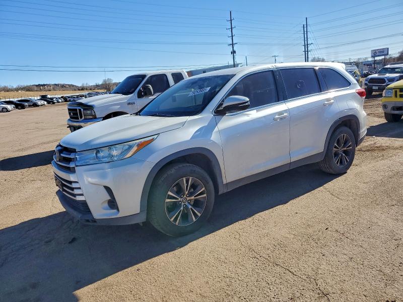 Фото 1 - TOYOTA HIGHLANDER