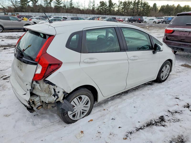 Фото 3 - HONDA FIT