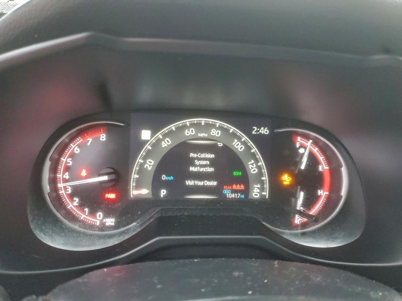 Фото 9 - TOYOTA RAV4