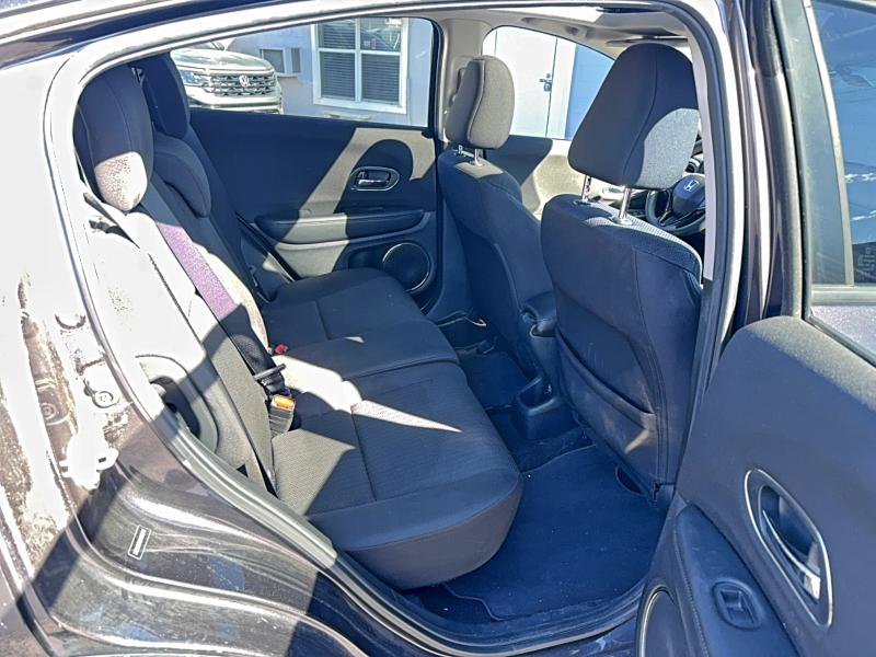 Фото 6 - HONDA HR-V