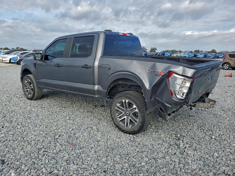 Фото 2 - FORD F-150