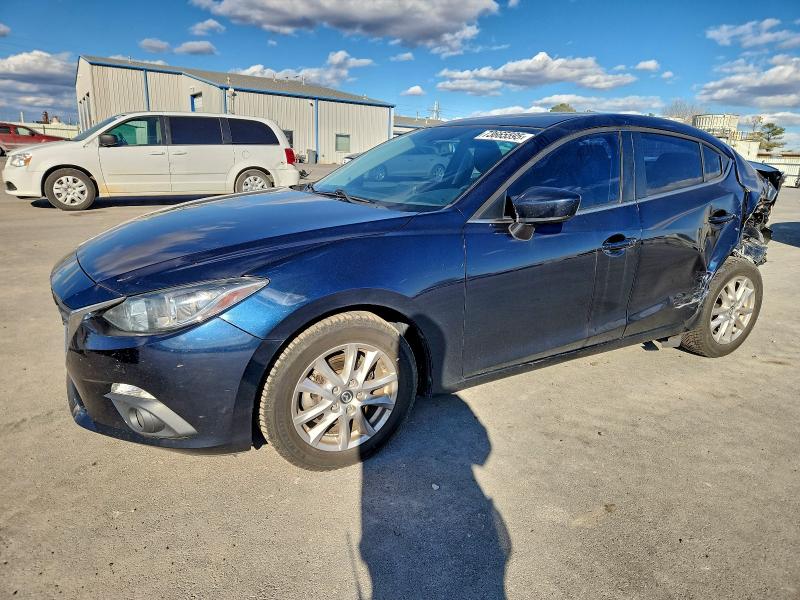 Фото 1 - MAZDA 3