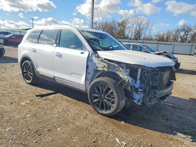 Фото 4 - KIA TELLURIDE