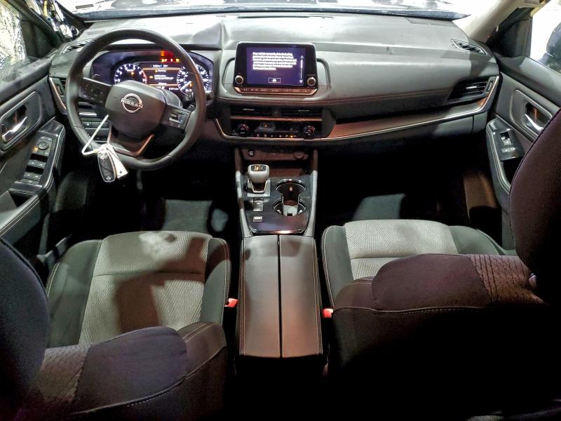 Фото 8 - NISSAN ROGUE