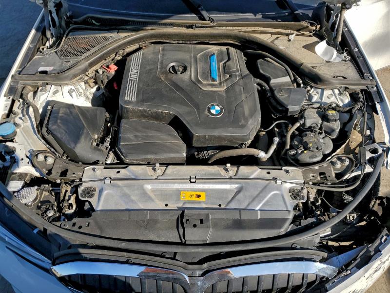 Фото 11 - BMW 3 SERIES