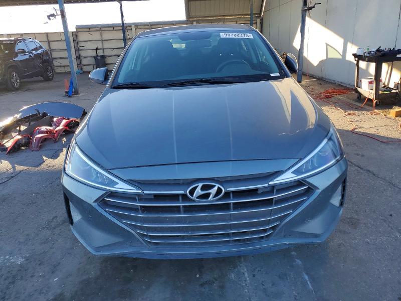 Фото 5 - HYUNDAI ELANTRA