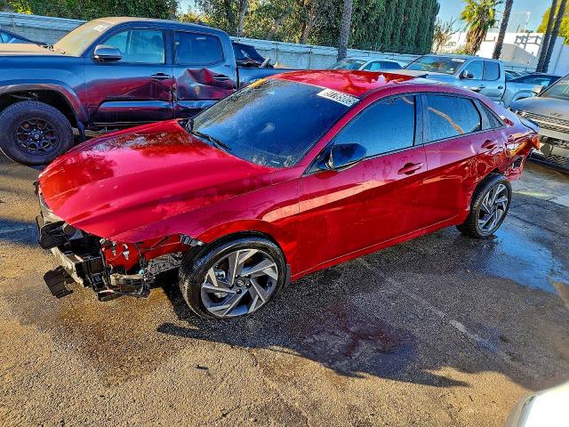 Фото 1 - HYUNDAI ELANTRA