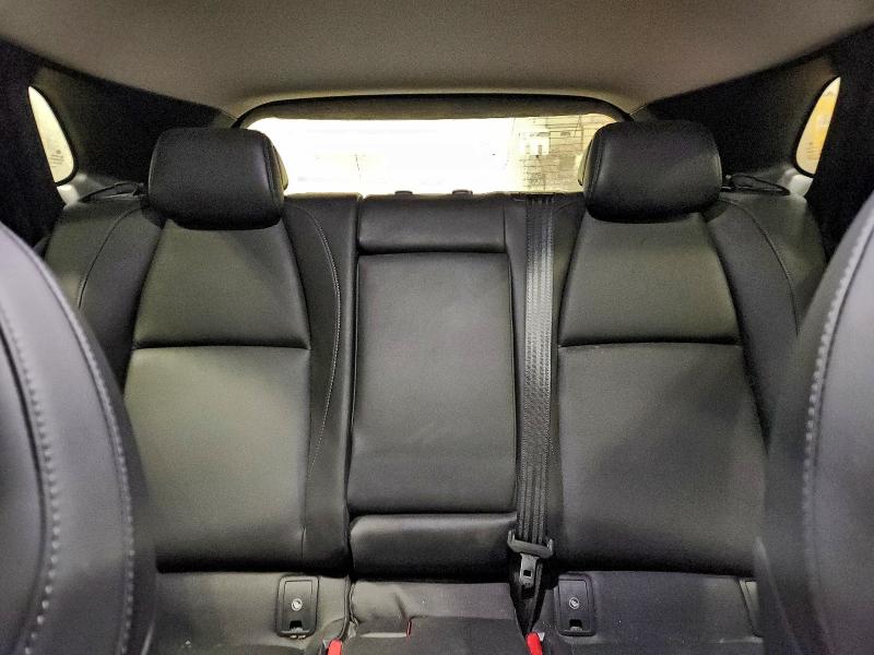 Фото 10 - MAZDA CX30