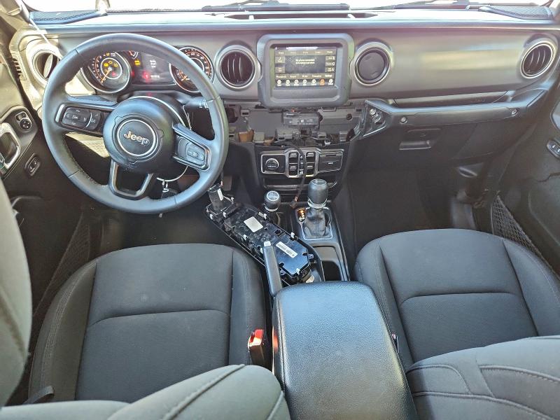 Фото 8 - JEEP GLADIATOR