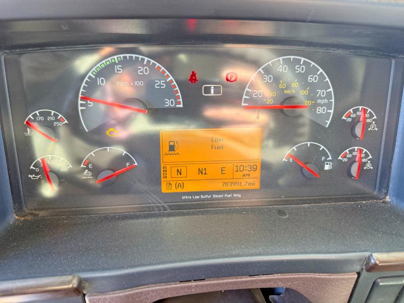 VOLVO VN 2015 VIN 4V4NC9EHXFN178238