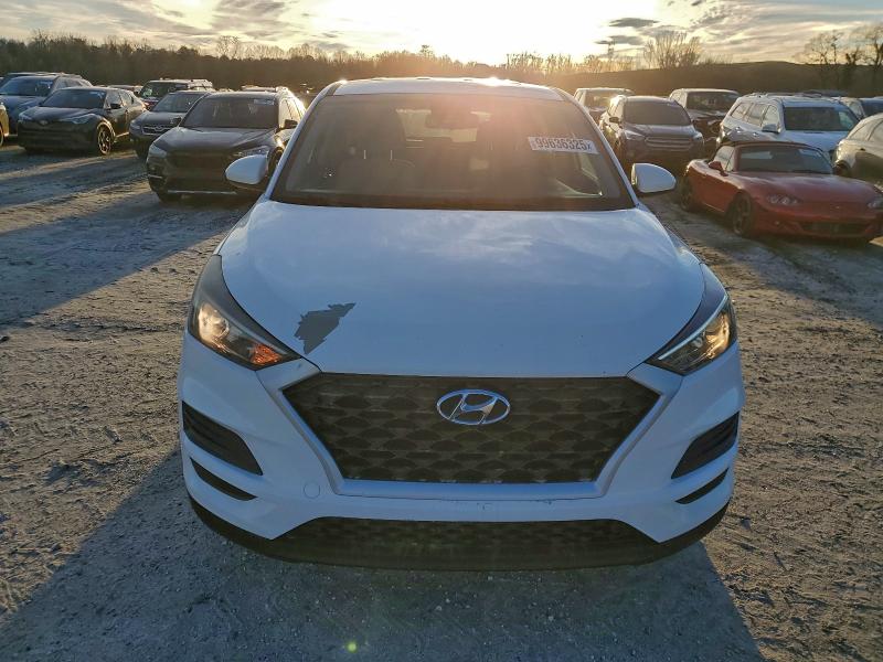 Фото 5 - HYUNDAI TUCSON