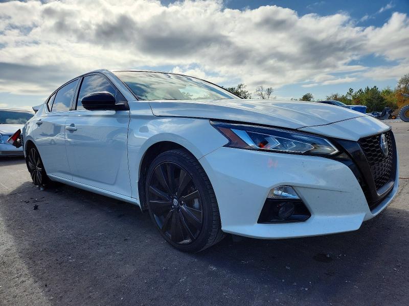 Фото 4 - NISSAN ALTIMA