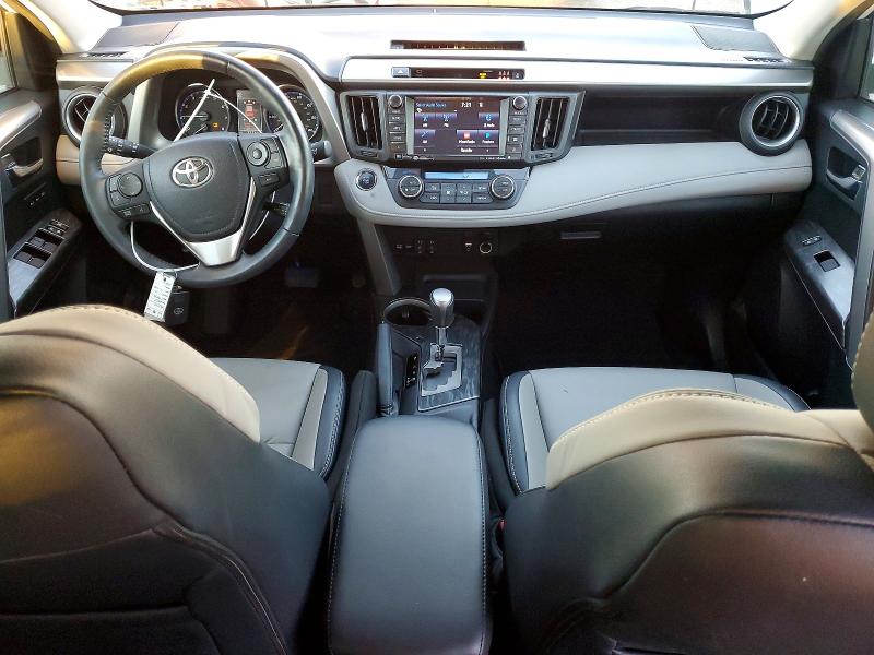 Фото 8 - TOYOTA RAV4