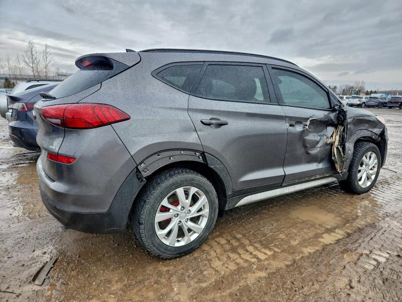 Фото 3 - HYUNDAI TUCSON