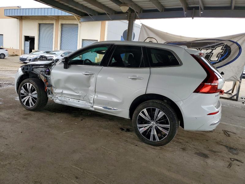 VOLVO XC60 T8 RE 2022 VIN YV4BR0DL2N1951219
