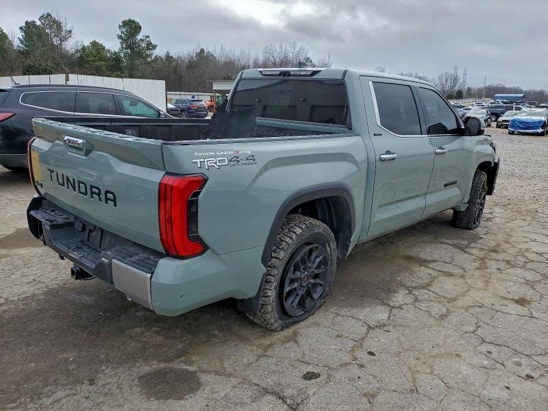 Фото 3 - TOYOTA TUNDRA