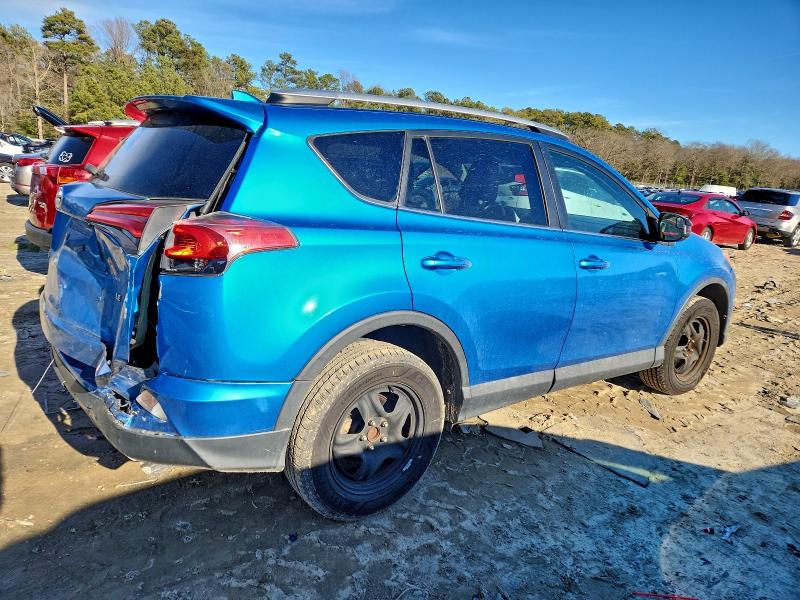 Фото 3 - TOYOTA RAV4
