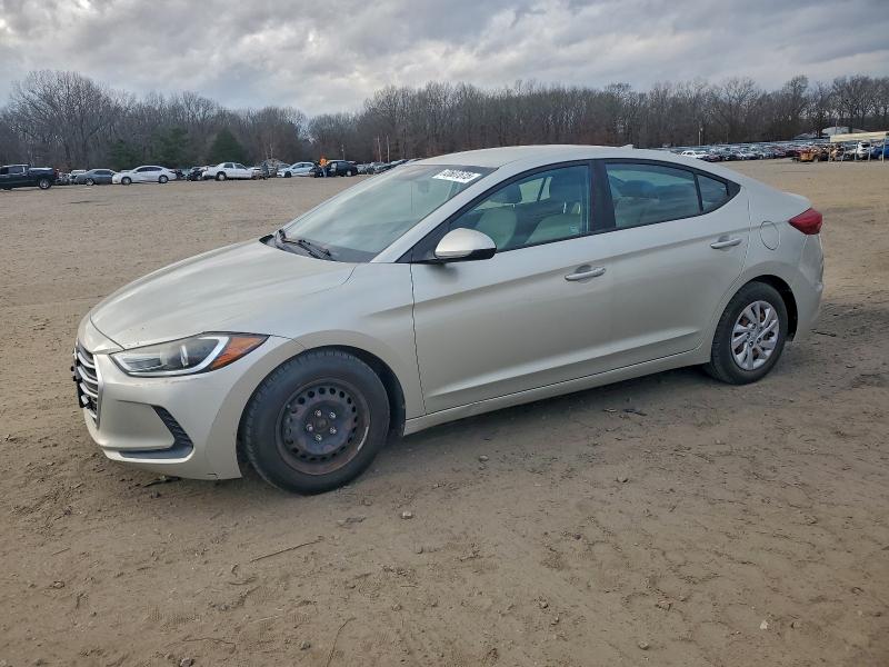 Фото 1 - HYUNDAI ELANTRA