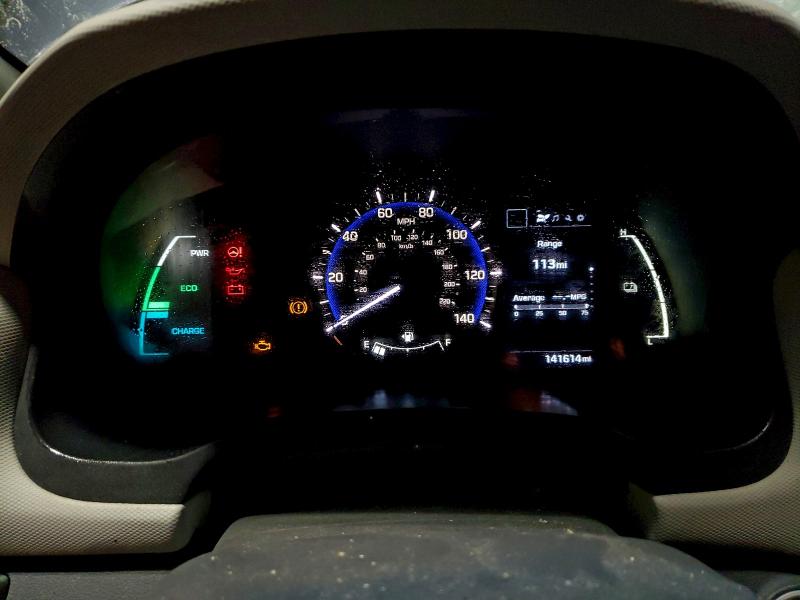 Фото 9 - HYUNDAI IONIQ