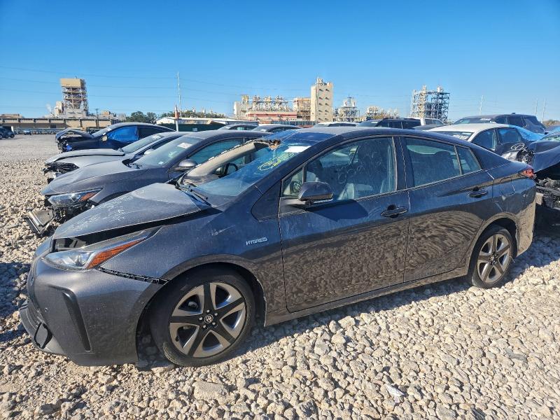 Фото 1 - TOYOTA PRIUS