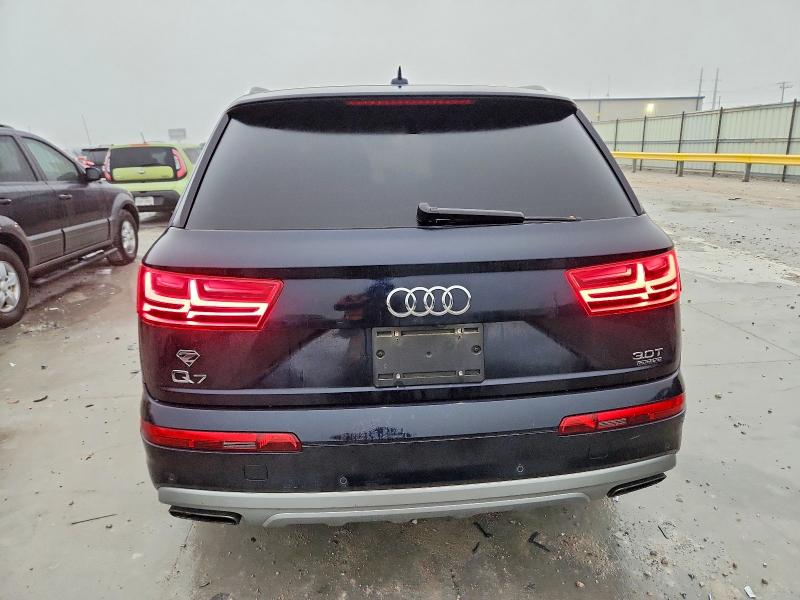 Фото 6 - AUDI Q7