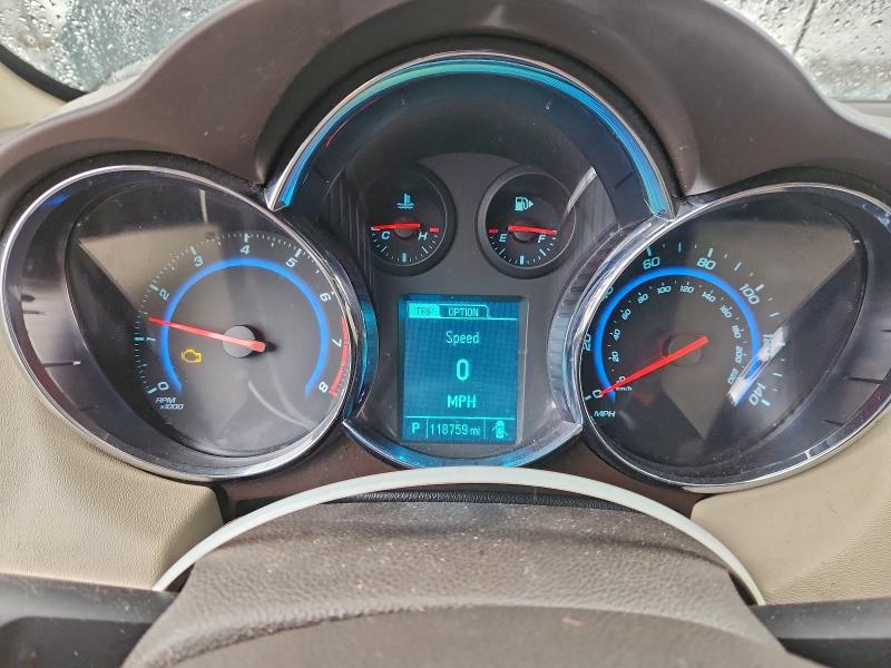 Фото 9 - CHEVROLET CRUZE
