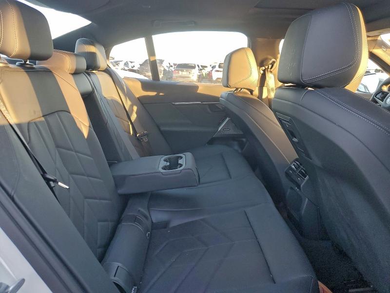 Фото 10 - BMW 5 SERIES