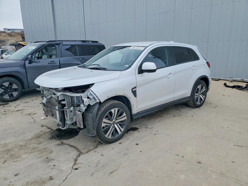 Фото 1 - MITSUBISHI OUTLANDER