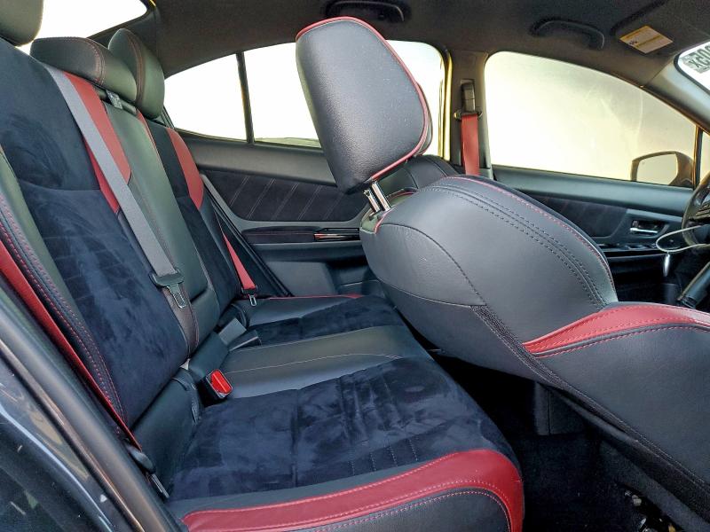 Фото 10 - SUBARU WRX