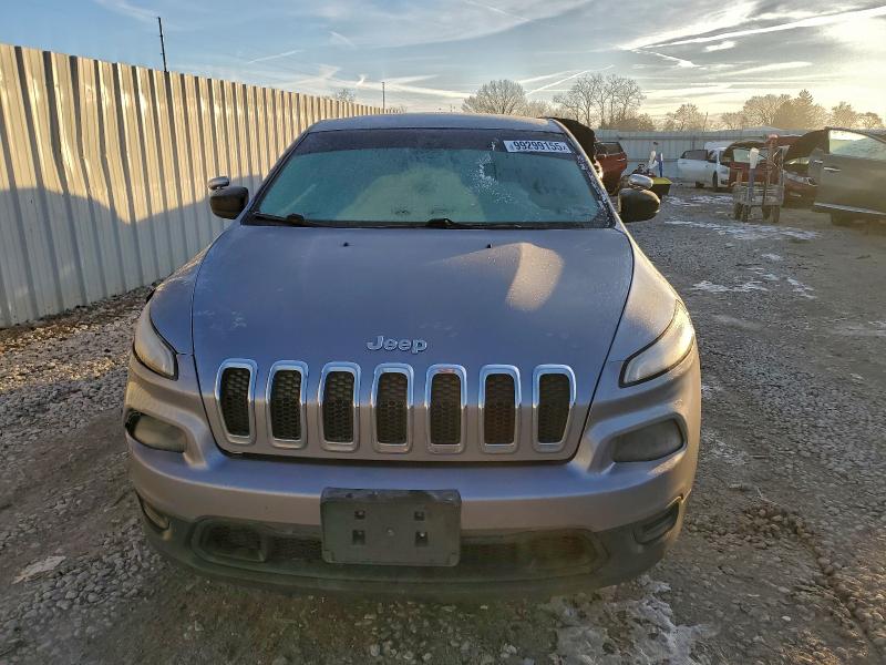 Фото 5 - JEEP GRAND CHER