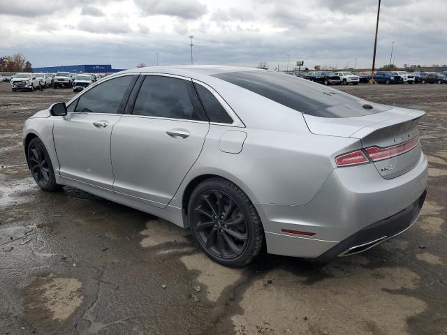 Фото 2 - LINCOLN MKZ