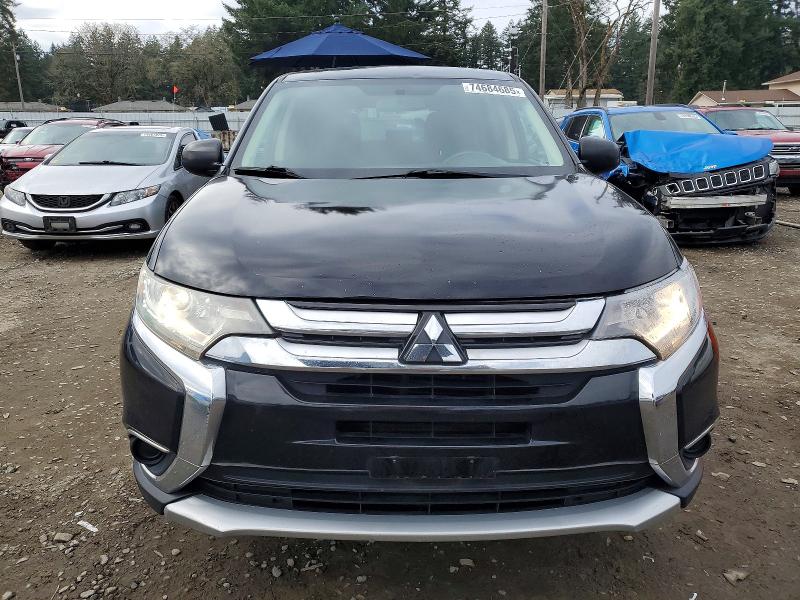 Фото 5 - MITSUBISHI OUTLANDER