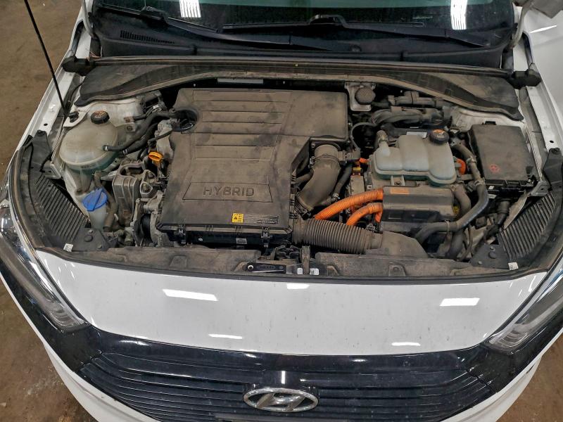 Фото 11 - HYUNDAI IONIQ