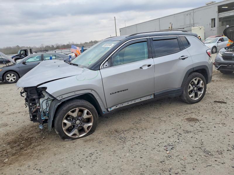 Фото 1 - JEEP COMPASS
