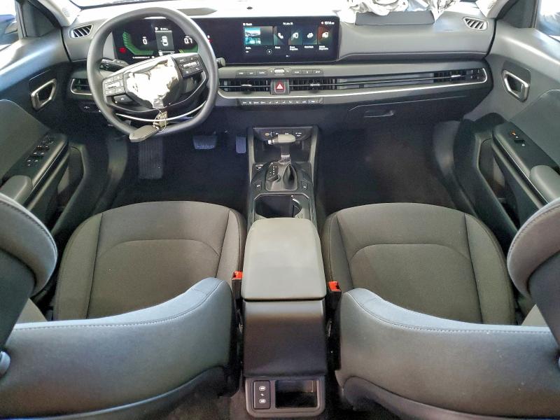 Фото 8 - KIA K4 LX