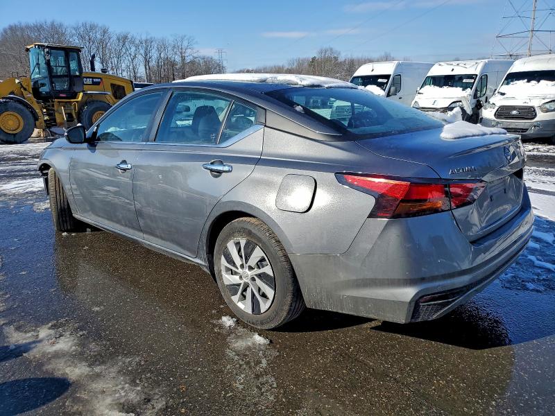 Фото 2 - NISSAN ALTIMA