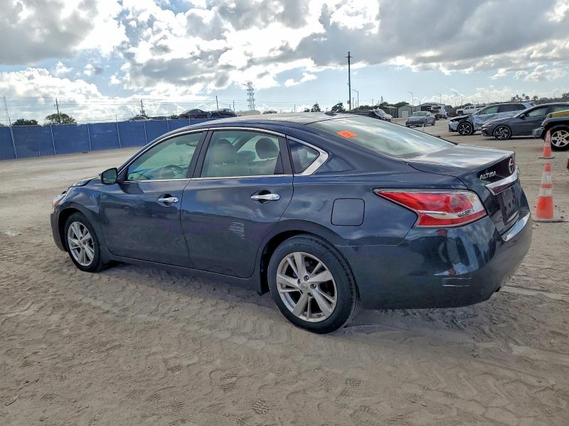 Фото 2 - NISSAN ALTIMA