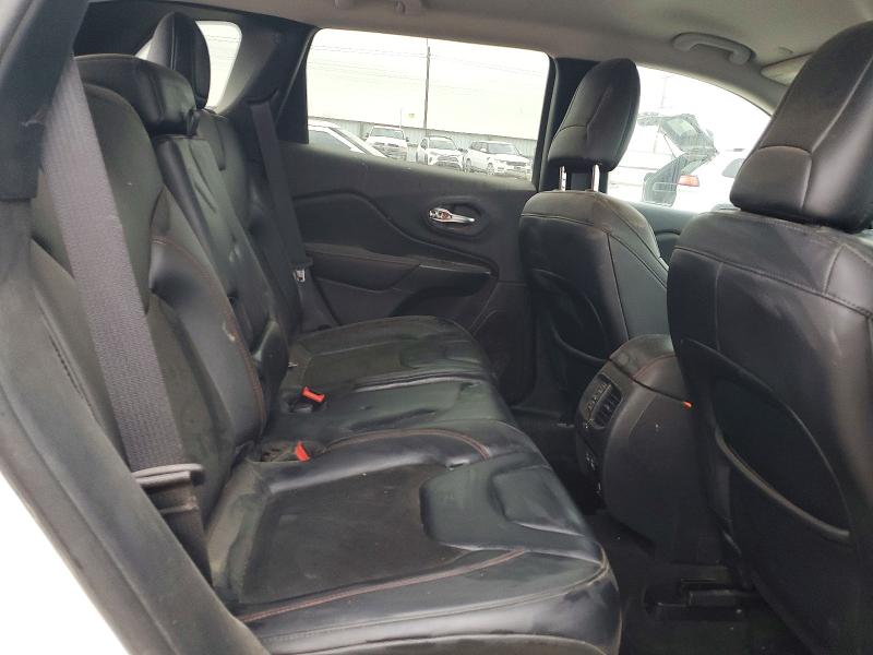 Фото 11 - JEEP CHEROKEE