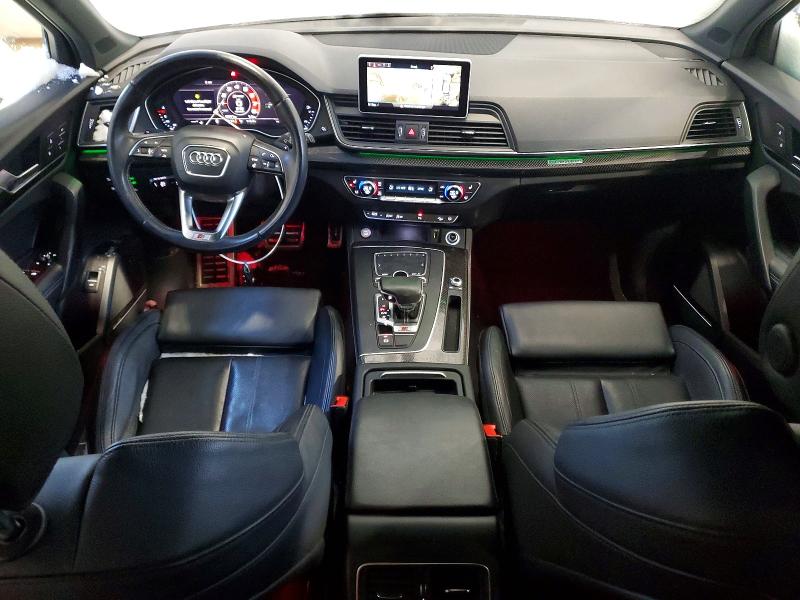 Фото 8 - AUDI SQ5