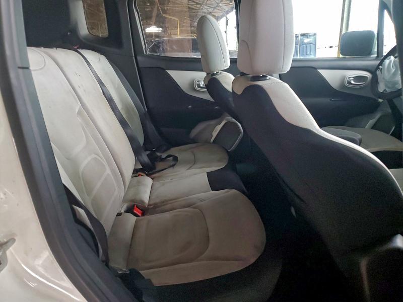 Фото 10 - JEEP RENEGADE