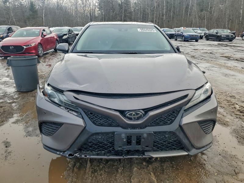 Фото 5 - TOYOTA CAMRY