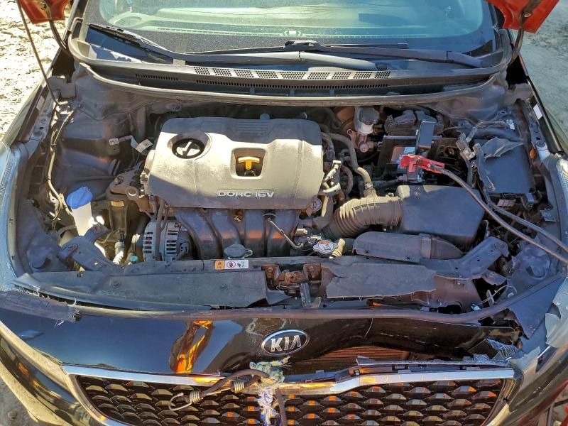 Фото 11 - KIA FORTE