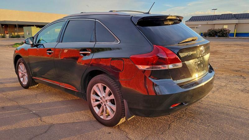 Фото 3 - TOYOTA VENZA