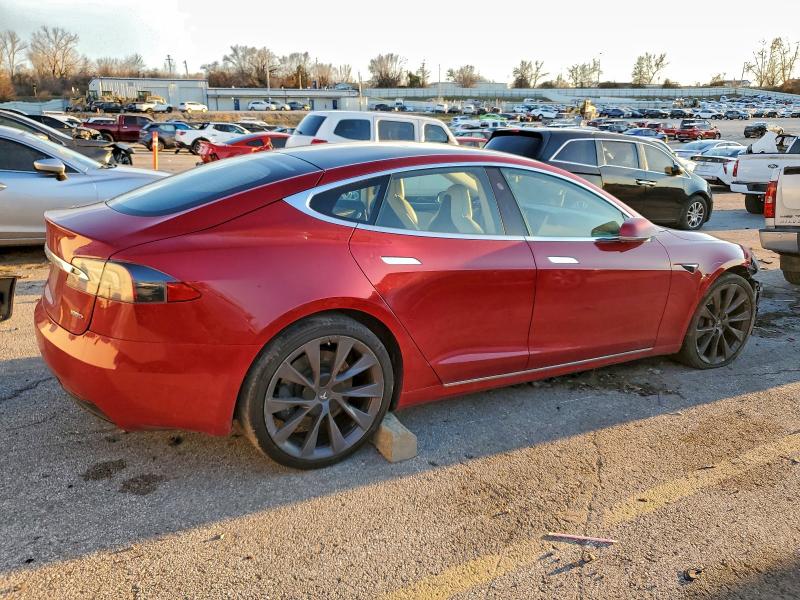 Фото 3 - TESLA MODEL S